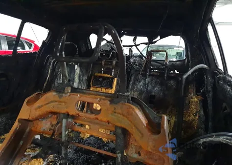 2020 Kia Sportage Lx z USA, uszkodzony, nr VIN KNDPMCAC7L7757437